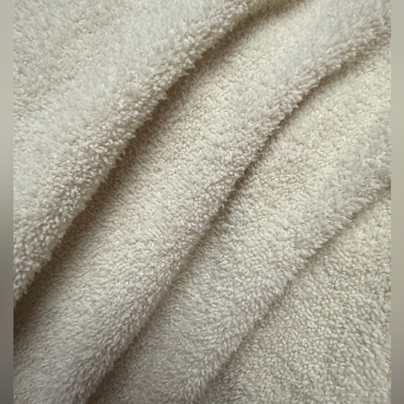 Urban Outfitters Cropped Teddy 1/2 Zip Pullover - Picture 8 of 8